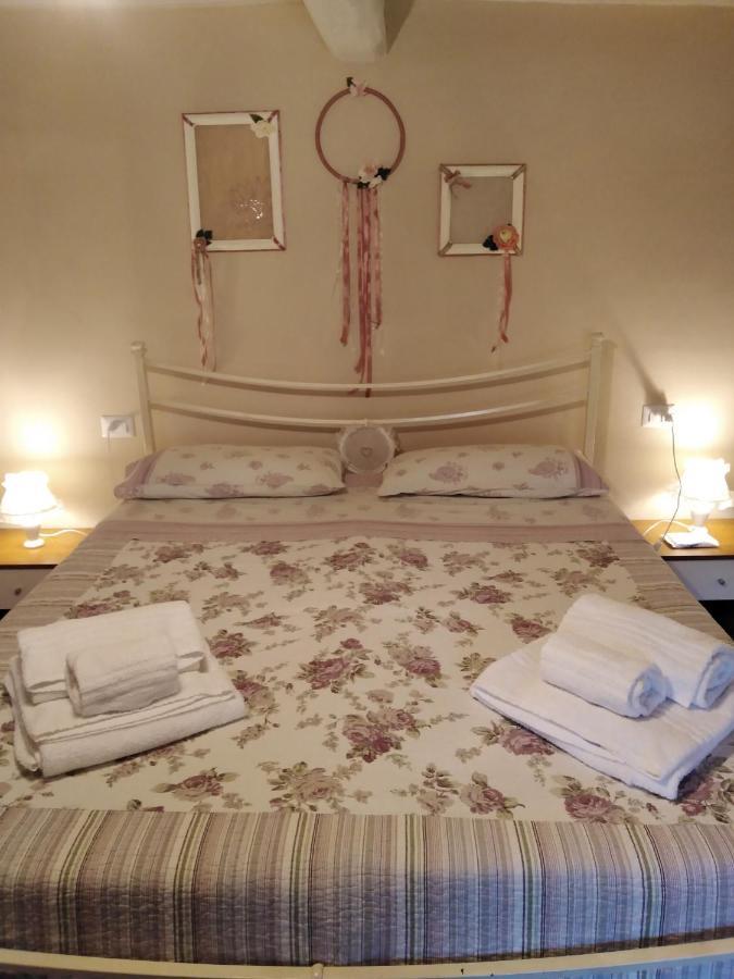 B&B Paradiso Губбіо Екстер'єр фото